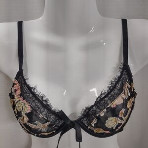 Victoria's Secret Black Floral Lace Bra